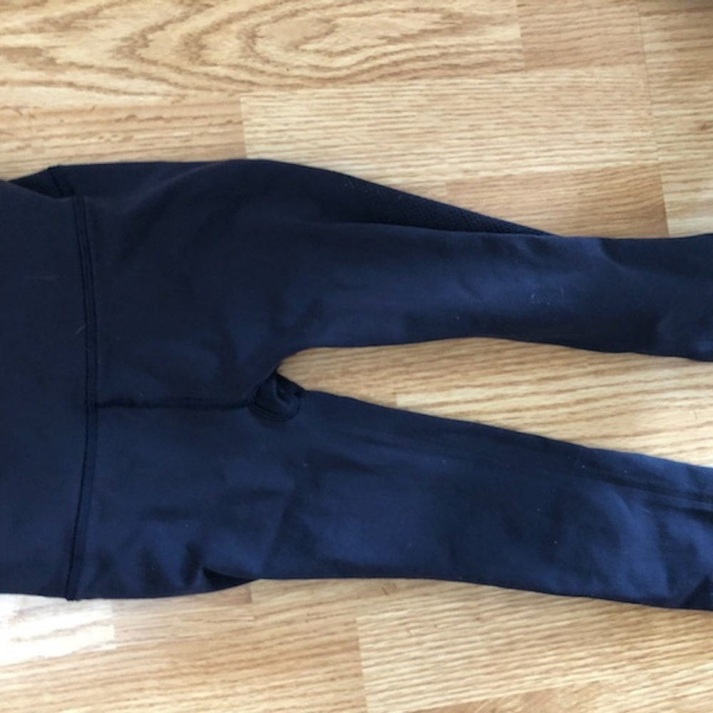 lululemon crop mesh side pants